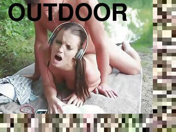 Hot Deutsch hot fuck outdoor Außen amateur surprise fuck Überraschung ficken