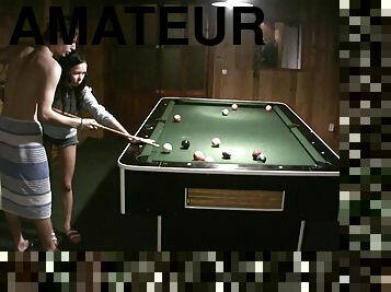 Amateur girlfirend learning how to play pool gets fucked good