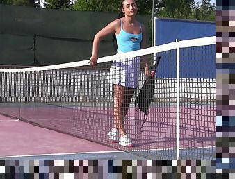 Tennis player Ana Rose got horny during the practice and masturbates