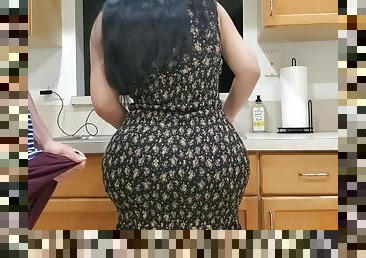 Stepmom fuck in the kitchen