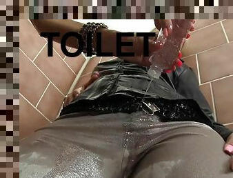 Messy toilet lesbian action with pissing girls Laetitia and Candy