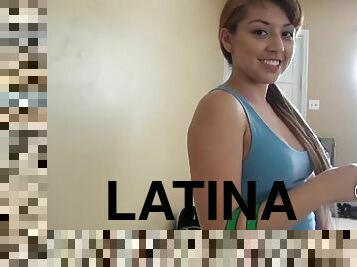 Porty Latina Courtney Loxx sucks and fucks after a workout