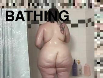 Pawg shower clapping
