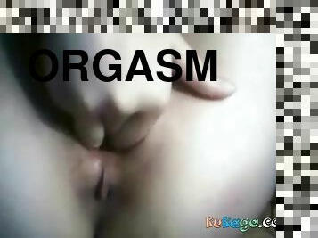 Girl Show her sexy pussy and get orgasm
