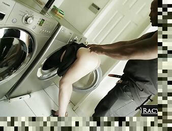 Washing machine fetish with laundry lady Whitney Wright and big black cock of Nat Turnher