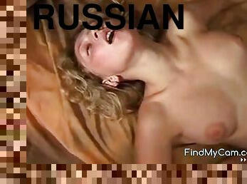 Russian hot girl - ficken vor der cam