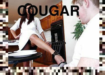 Gorgeous Cougar Enjoying A Hardcore FFM Threesome In Her Kitchen