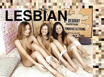 Three hot lesbian teens are having a hot threesome