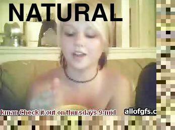 Sexy Blonde Chick Shows Her Mouthwatering Big Natural Tits