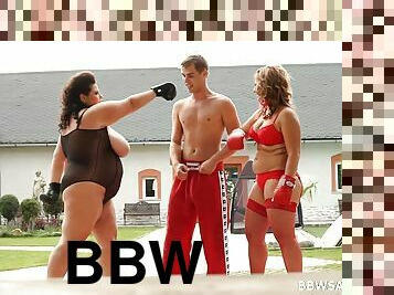 BBWs in boxing gloves throw punches and fuck the fit guy