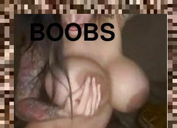 Bouncing tits