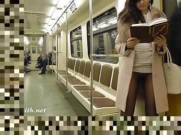 Jeny Smith pantyhose subway pussy flash