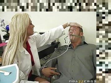 Smoking Hot Dentist Gives A Patient An Anesthesia He's Not Able To Resist