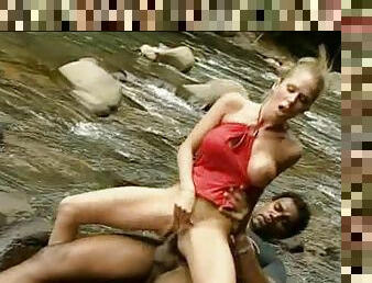 Slutty Anal Blonde Jamie Brooks Goes Interracial On a Big Black Cock