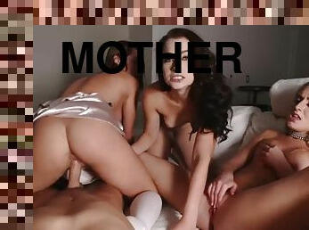 אורגיה-orgy, נוער, לאונן, מין-קבוצתי, בת, אמא-mother, שחרחורת