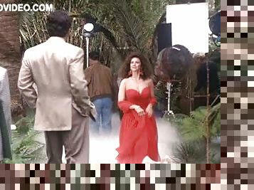 Heart-Stopping Actress Lynda Carter Wearing a Really Hot Red Dress