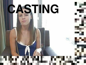 Casting amateur gets her pussy screwed