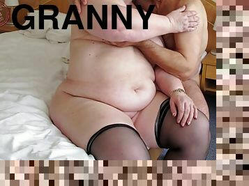 Omageil old granny preview image presentation