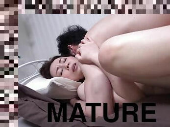 YA2305-Forbidden sex with a delivery health mature woman