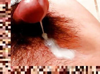 asiatic, imens-huge, orgasm, jet-de-sperma, pula-imensa, gay, taratura, sperma, excitat, toaleta