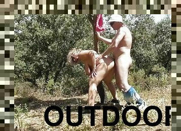 Outdoor Public fucking in the Wilderness promo
