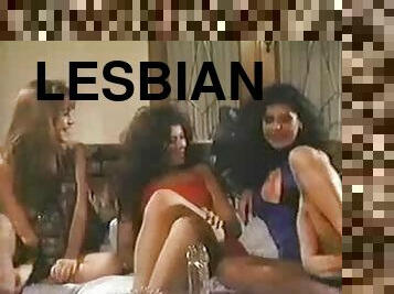 Three lesbians from the 80s play in scene