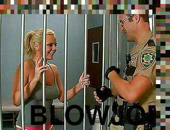 Cop fucks Bree Olson in jail