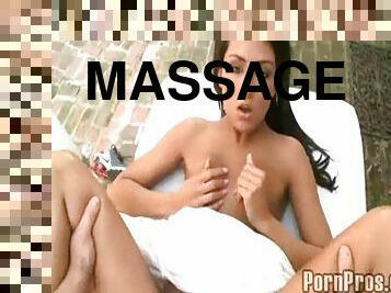 Petite massage fucking