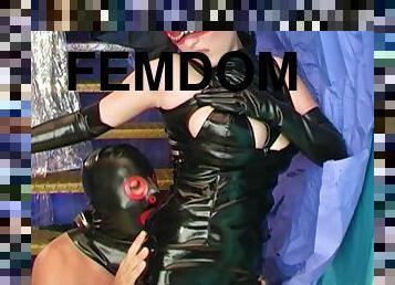 gros-nichons, milf, allemand, bdsm, esclave, latex, femme-dominatrice