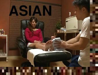 Asian MILF goes for a foot massage and needs her pussy licked