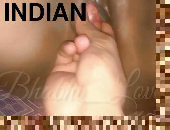 Priti Indian Wife.desi Hot Bhabhi Fingering .desi Bhabhi Ki Chudai