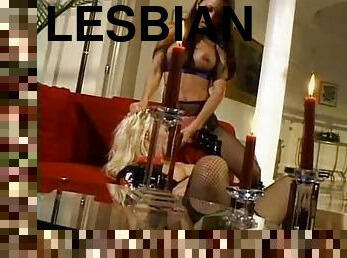 Lesbians are fond of latex when having sex