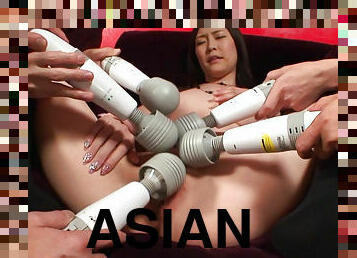 Asian minx is masturbating her hairy cunt