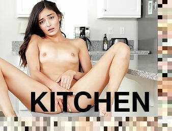 Flexible pornstar Emily Willis loves masturbating in the kitchen