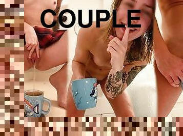 gros-nichons, pisser, chatte-pussy, couple, seins, tatouage