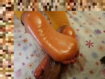 Nina's Oiled Soles 2