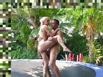 Kenzie Taylor gives a great head and gets anally fucked outdoors