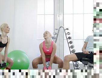 Addictive cock sharing workout for two steamy blondes