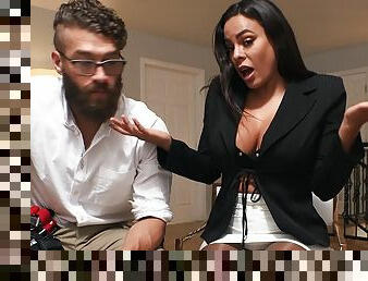 Wild fucking at home ends with cum on massive tits of Latina Luna Star