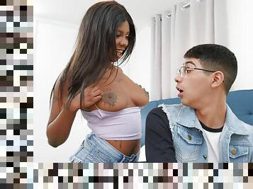 Ebony teen shoves the right inches where she needs them the most