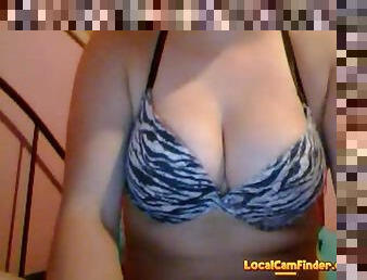 Cute Girl Shows Tits And Pussy On Chatroulette