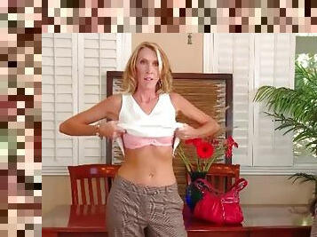 Business milf Brynn Hunter strips erotically