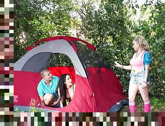 Mesmeric blonde gets bonked in the woods during the camping