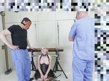 Great BDSM session with cock craving blonde Delirious Hunter