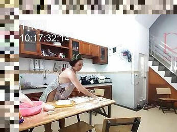 Ravioli time! Naked maid works in the hotel kitchen. Depraved maid works in the kitchen without panties