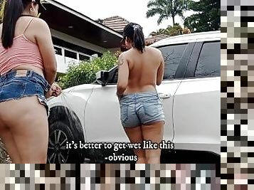 Un par de chicas culonas lavando un coche terminan calientes-porno en español