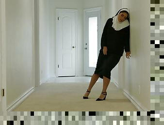 Gropu sex with a nun fetish and sluts Dana Vespoli & Julia Ann