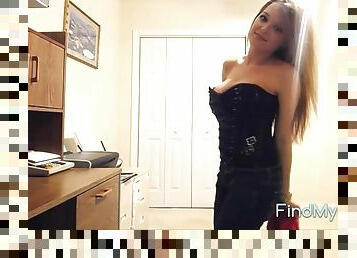Sexy Busty Girl Tessa Fowler webcam show