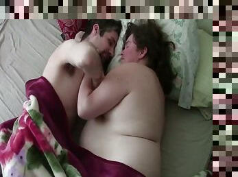 He climbs on top of his BBW girlfriend and goes for a ride