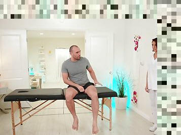 Massage therapist Adriana Chechik desires to be fucked by her client